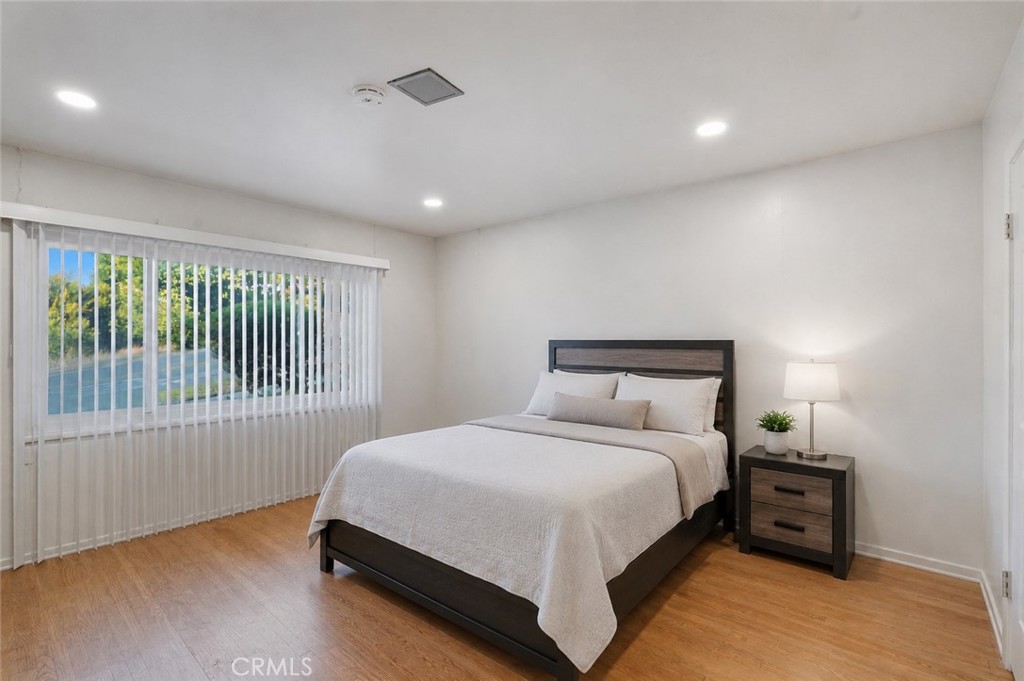 4715 Presidio Property Photo 11
