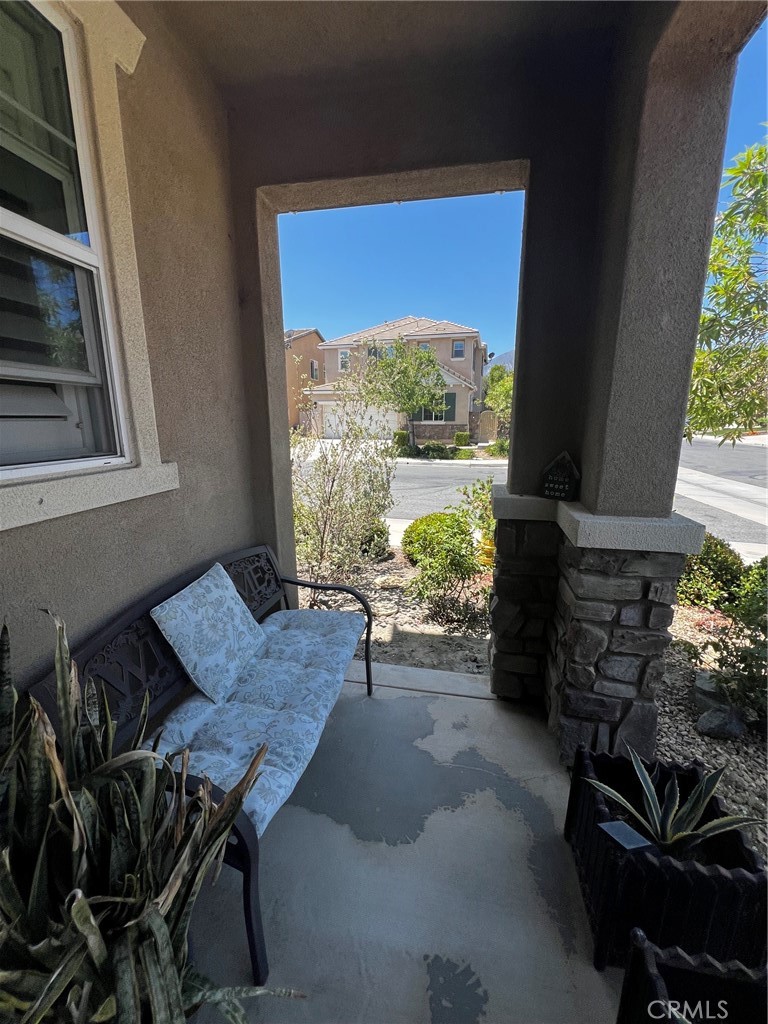 11555 Valley Oak Lane Property Photo 3