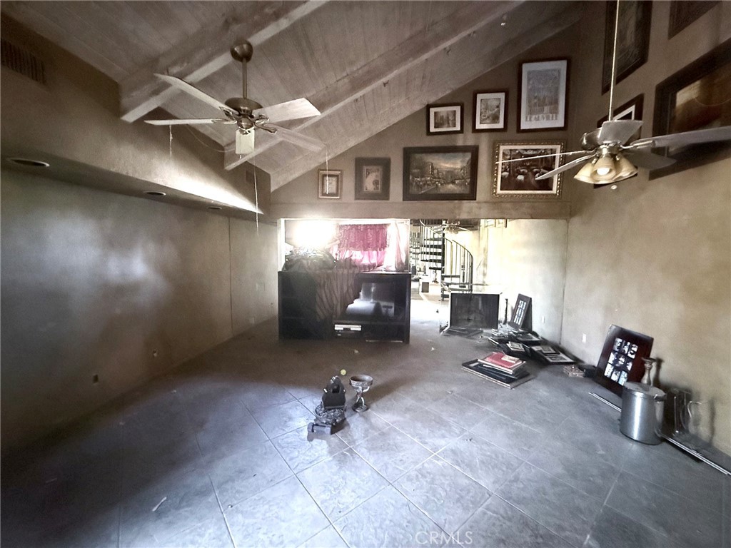 333 Forest Hills Drive Property Photo 7