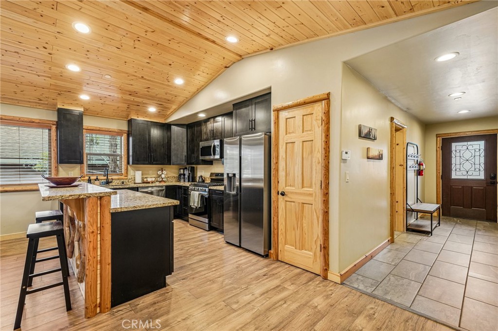 933 Spruce Property Photo 31