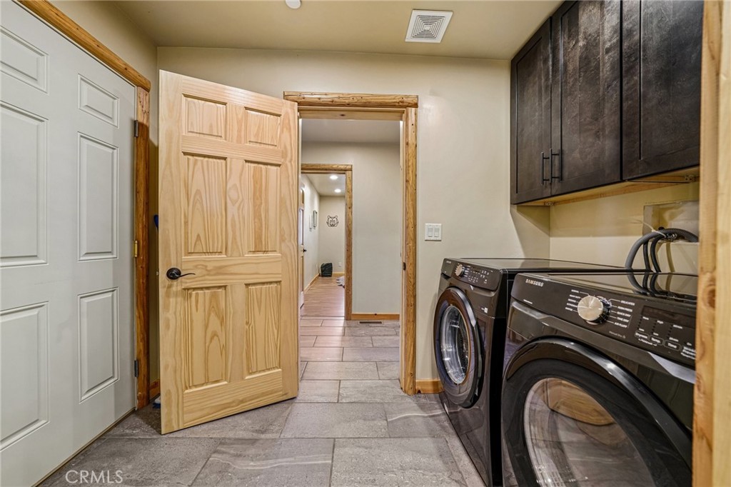 933 Spruce Property Photo 39