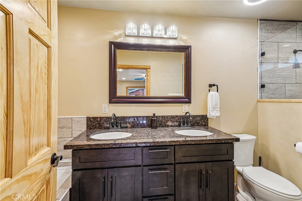 933 Spruce Property Photo 49