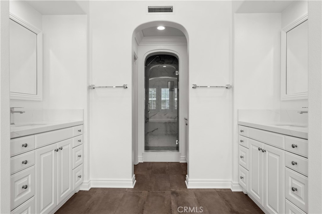 66 Eclipse Property Photo 24