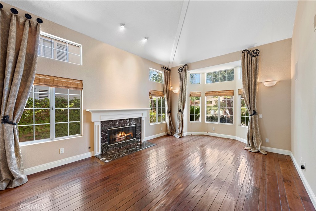 26841 Devonshire Road Property Photo 5