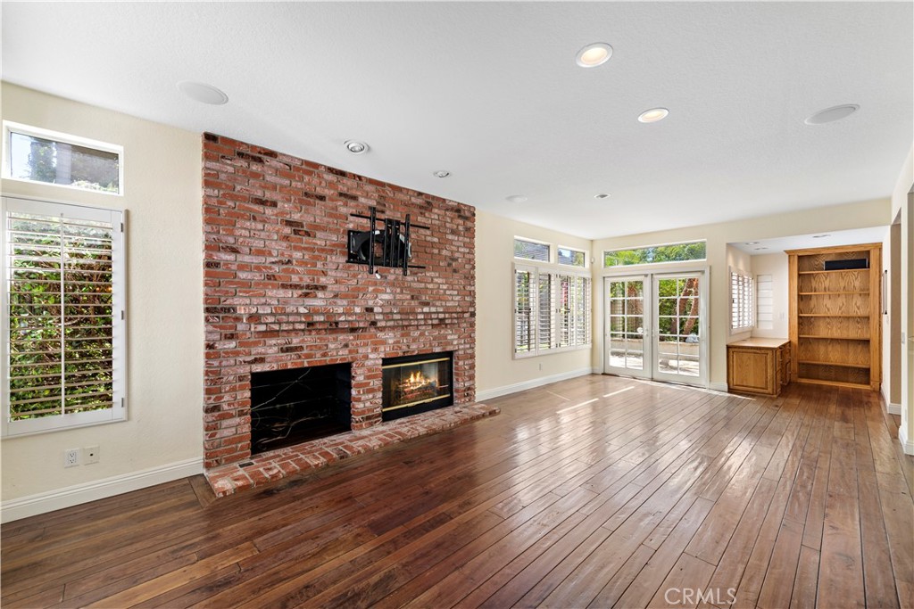 26841 Devonshire Road Property Photo 10