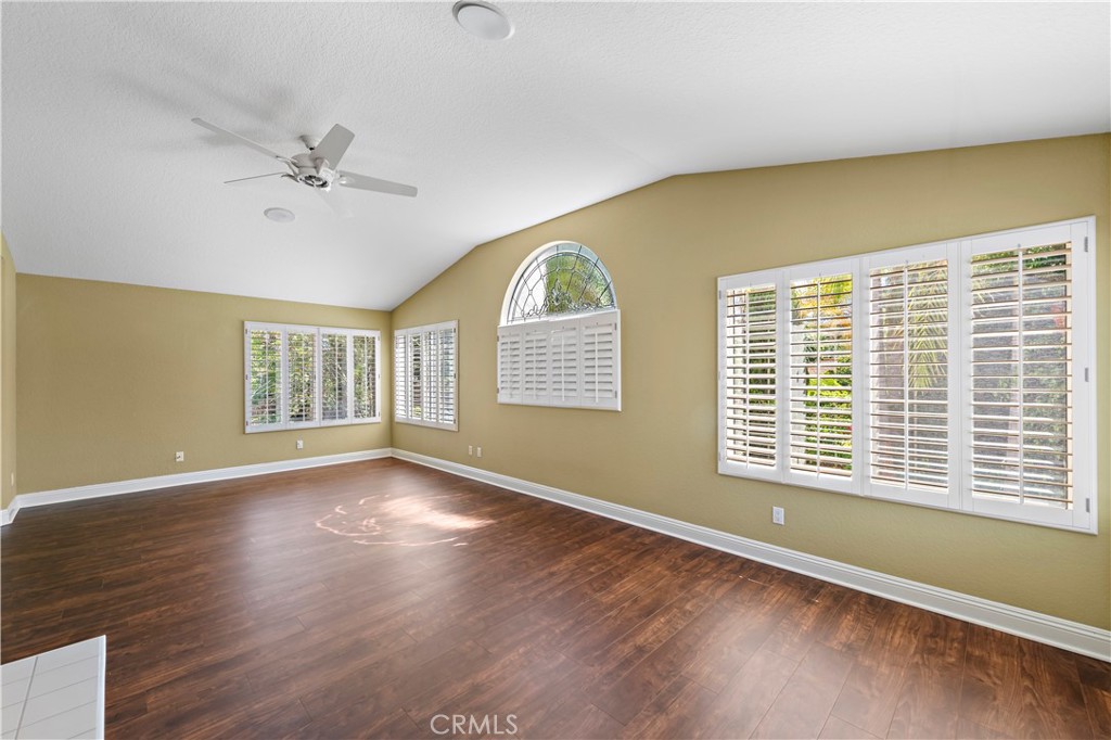26841 Devonshire Road Property Photo 17