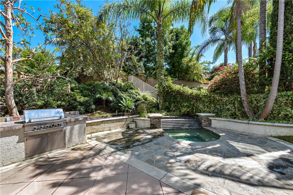 26841 Devonshire Road Property Photo 24