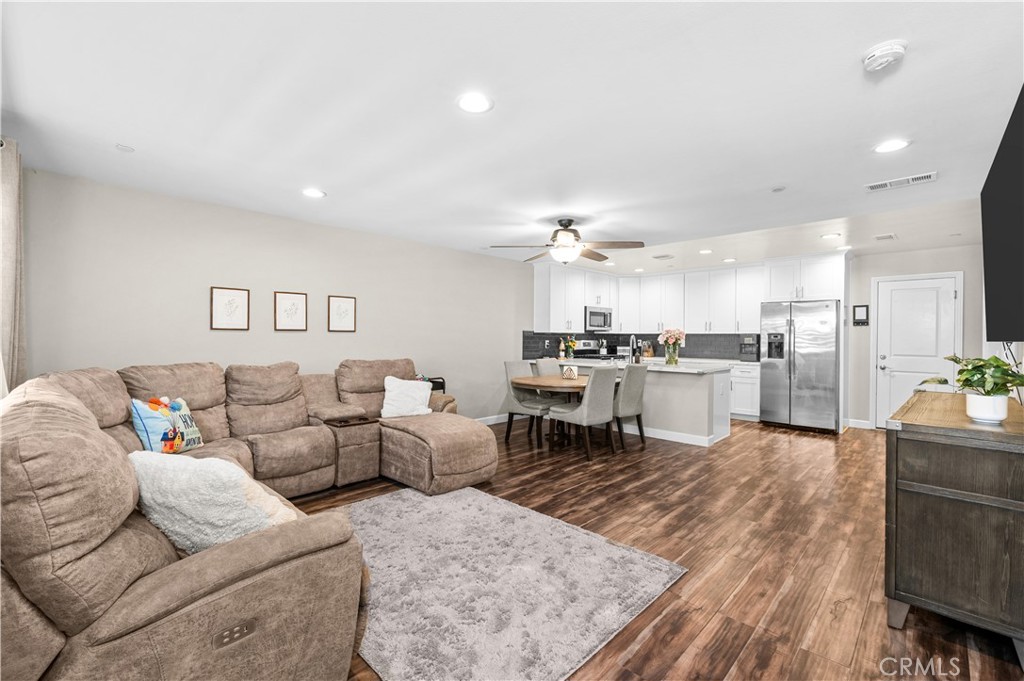 16408 Valencia 315 Property Photo 6
