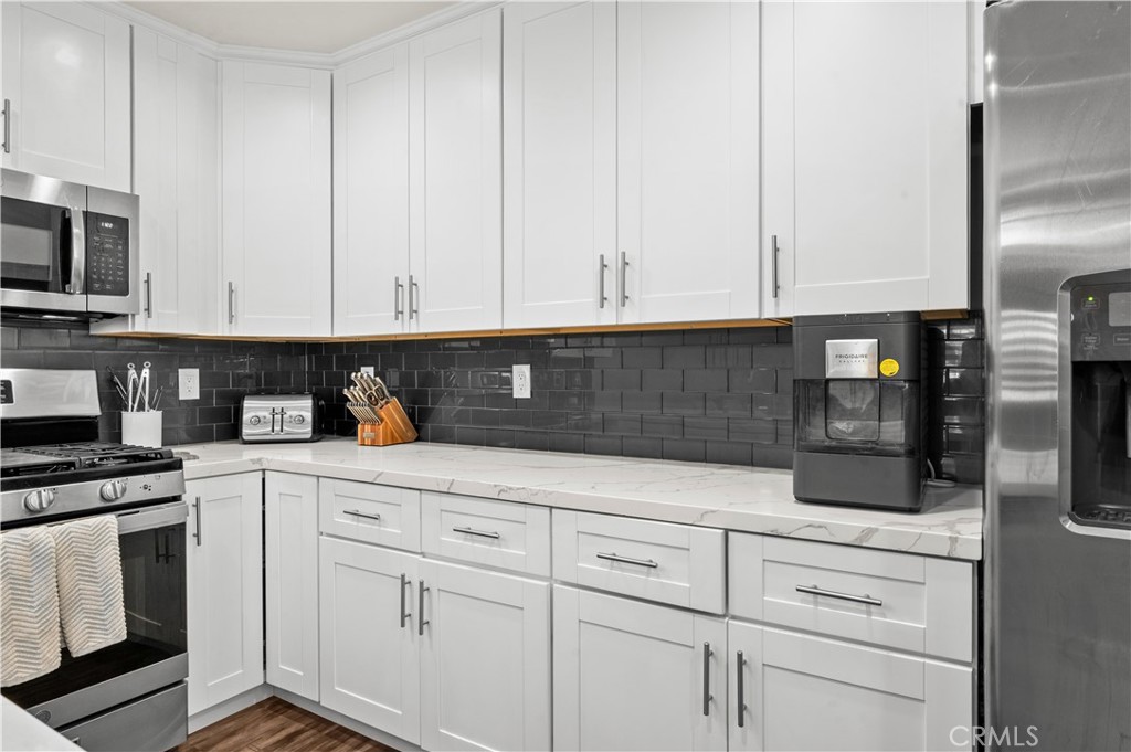 16408 Valencia 315 Property Photo 12