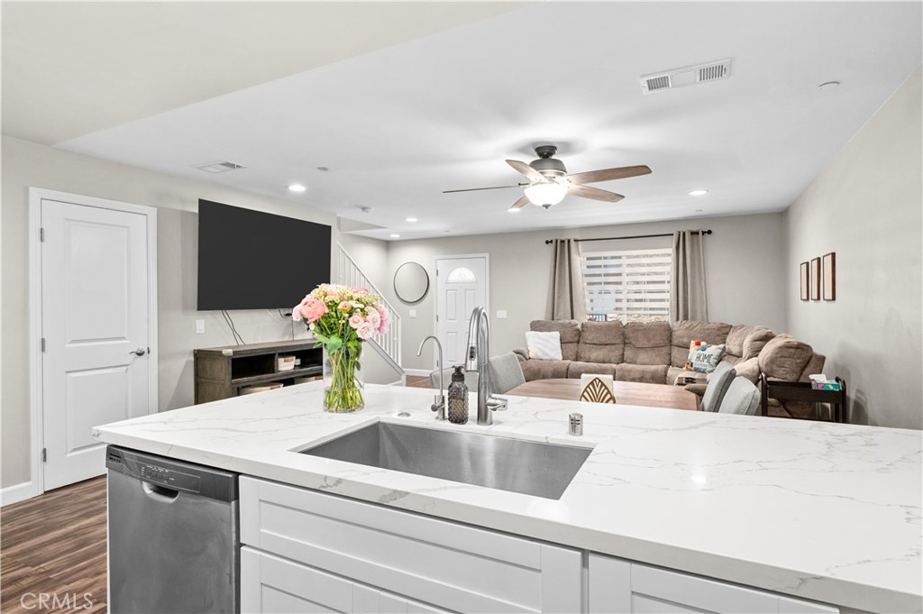 16408 Valencia 315 Property Photo 13