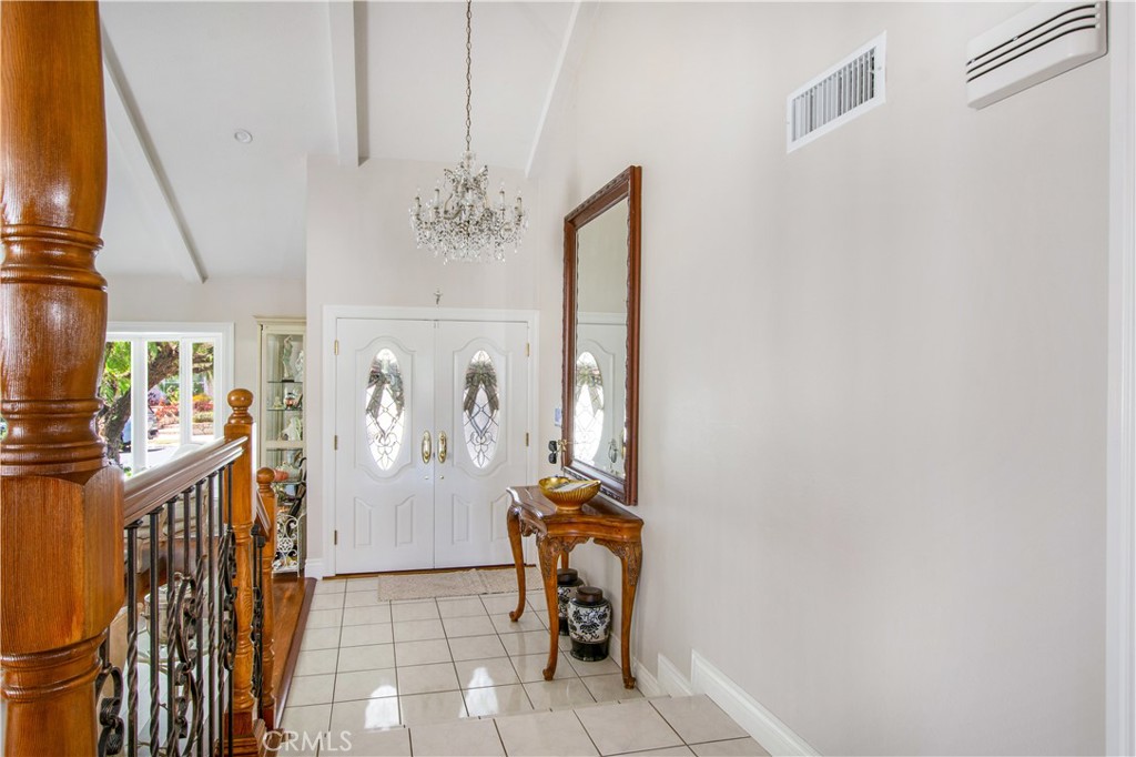 1736 Peacock Property Photo 9
