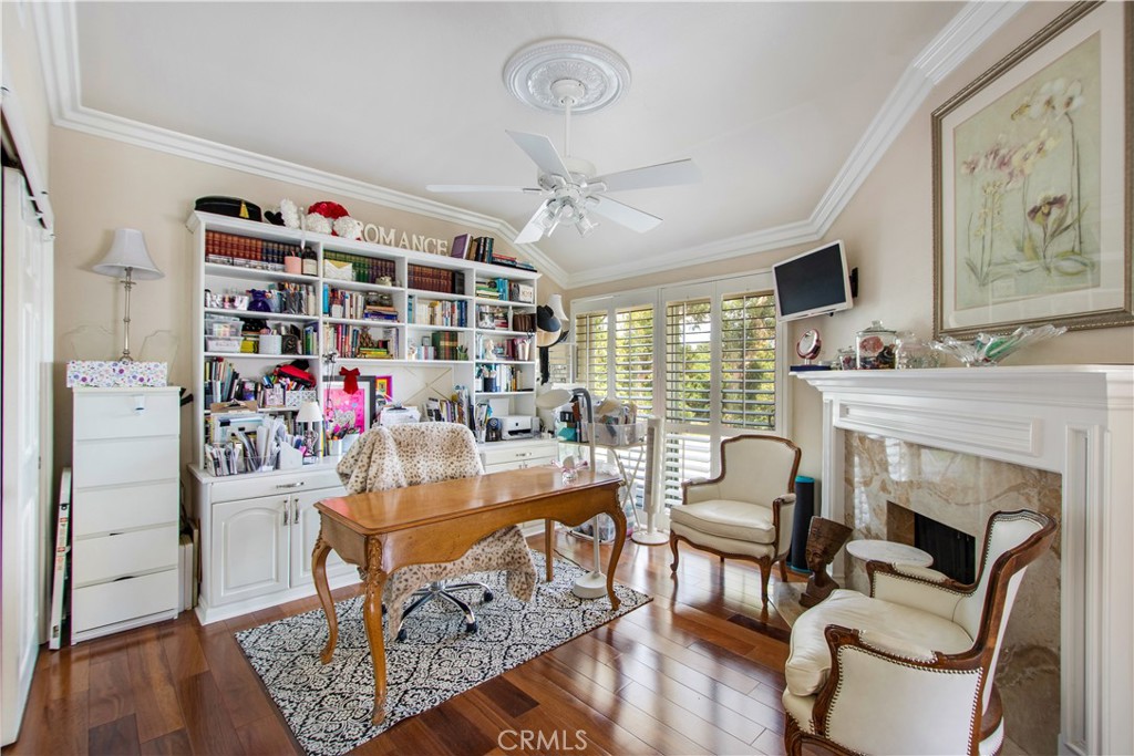 1736 Peacock Property Photo 40