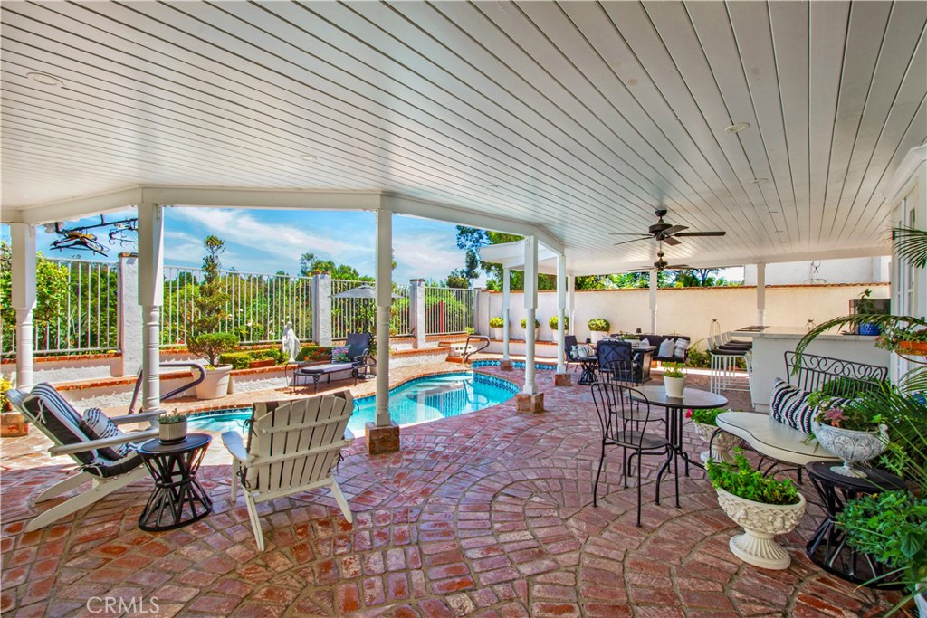 1736 Peacock Property Photo 68