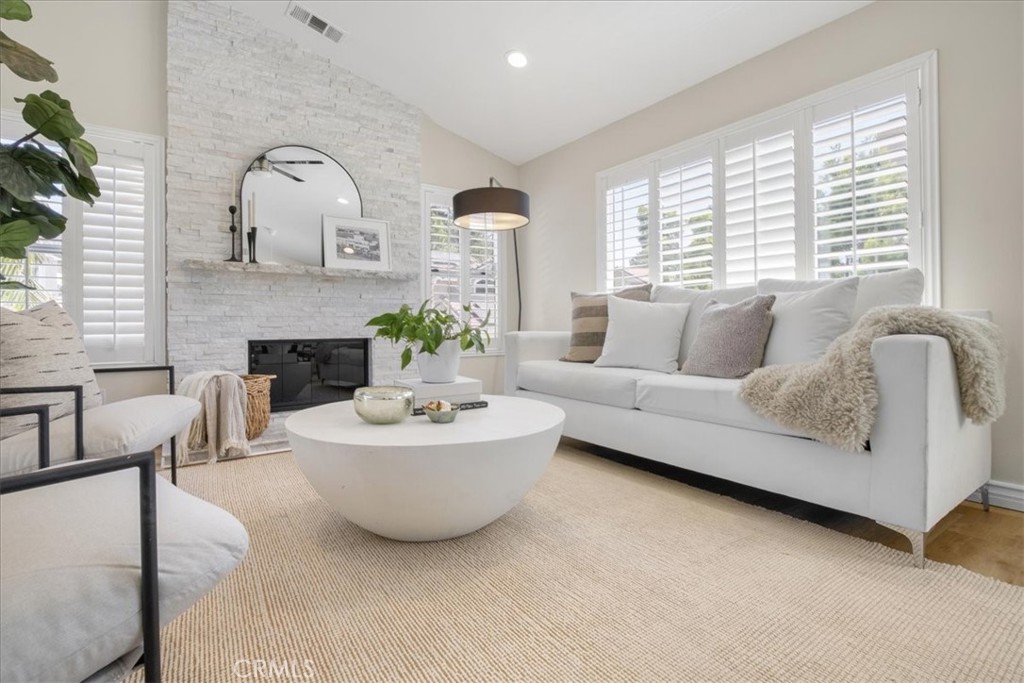 6 Kendall Property Photo 4