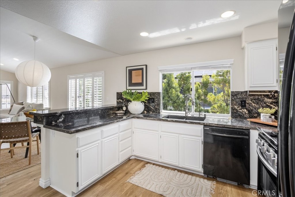 6 Kendall Property Photo 22