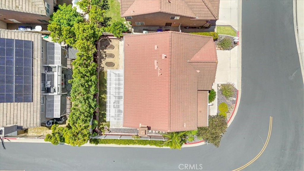 6 Kendall Property Photo 39