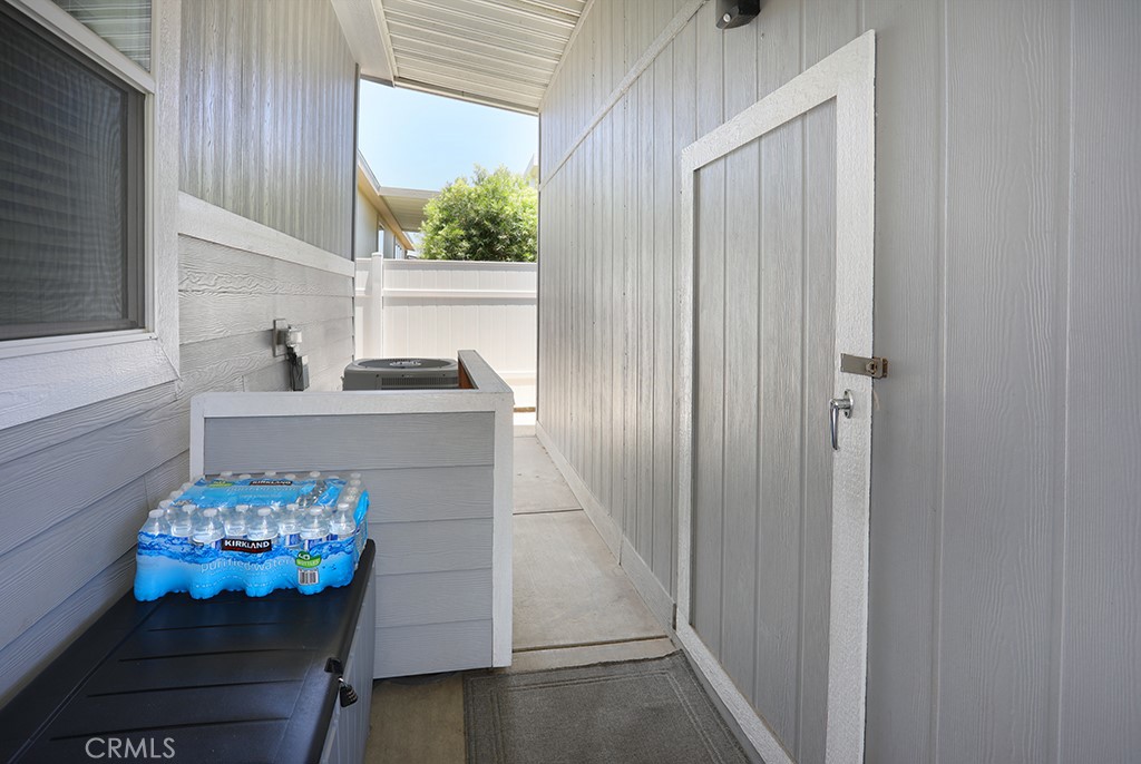 121 Estrella Property Photo 34