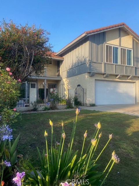 3661 Pine Street Property Photo 1