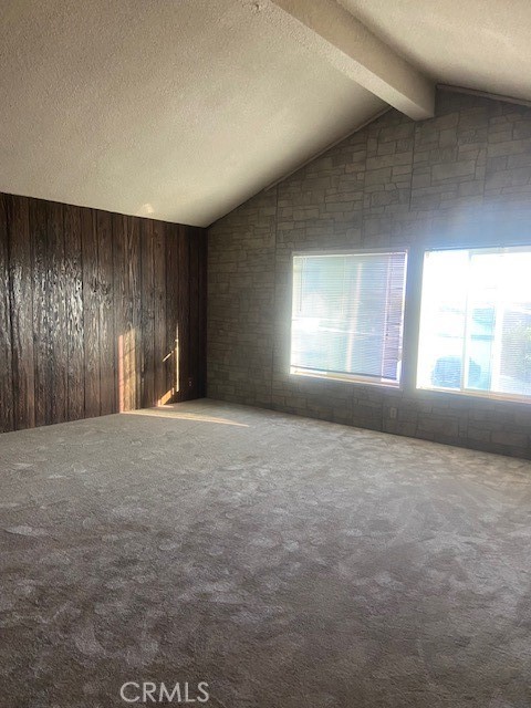 3661 Pine Street Property Photo 10