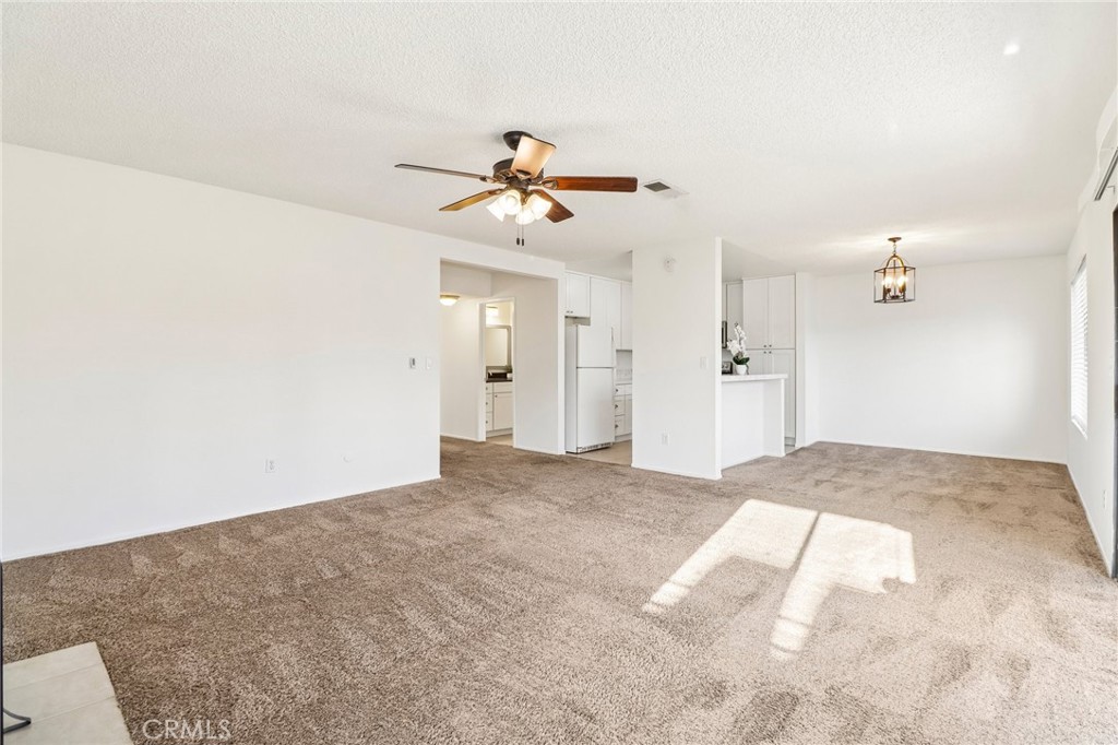 450 W Vermont 2102 Property Photo 6