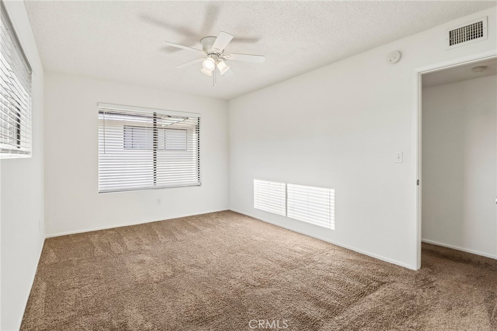 450 W Vermont 2102 Property Photo 21