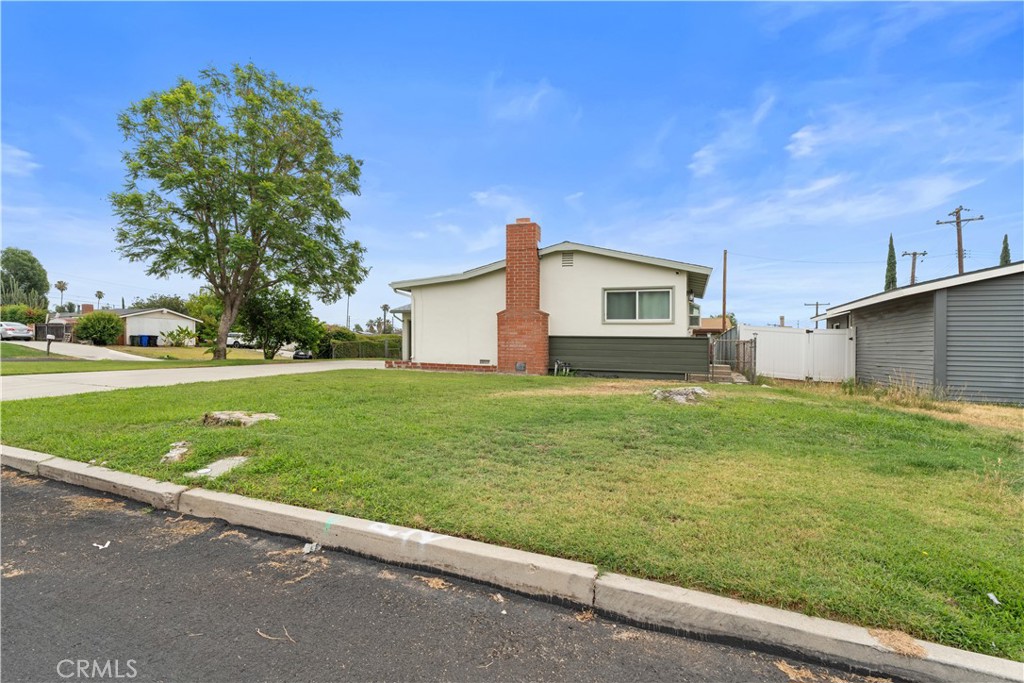 5642 Osbun Road Property Photo 6