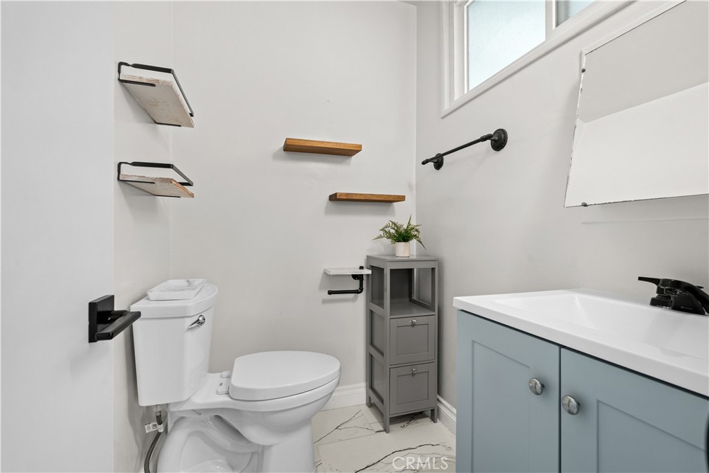 5642 Osbun Road Property Photo 23