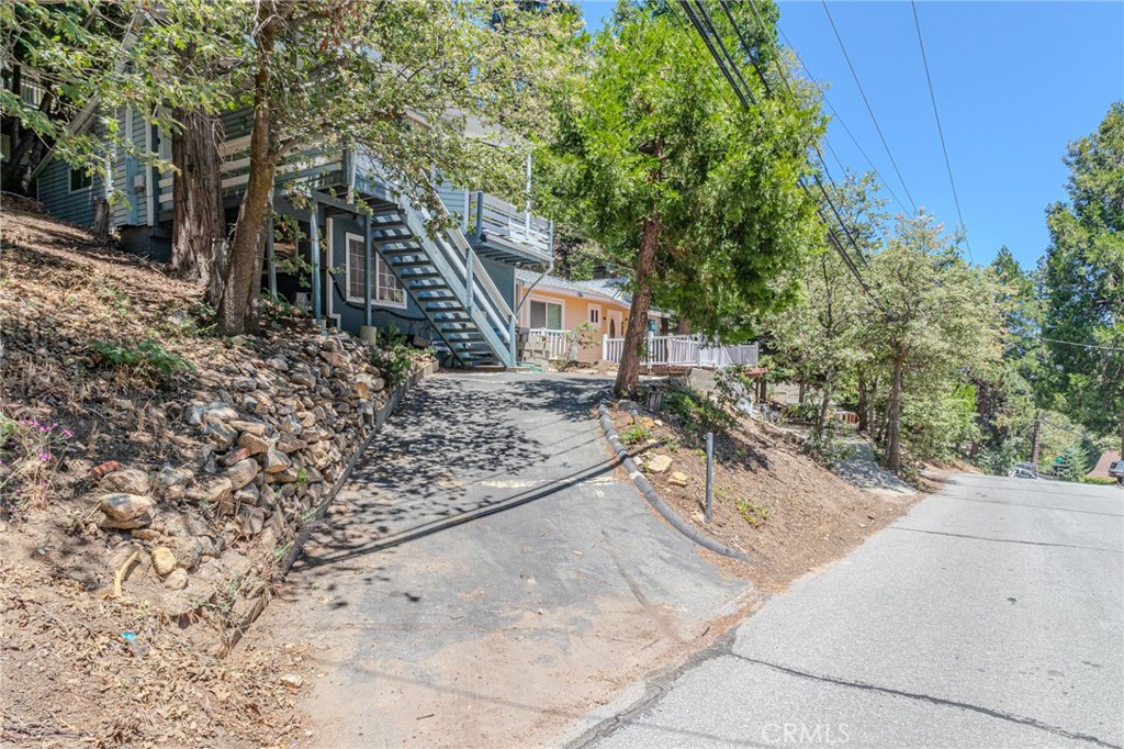 1223 Bear Springs Property Photo 4