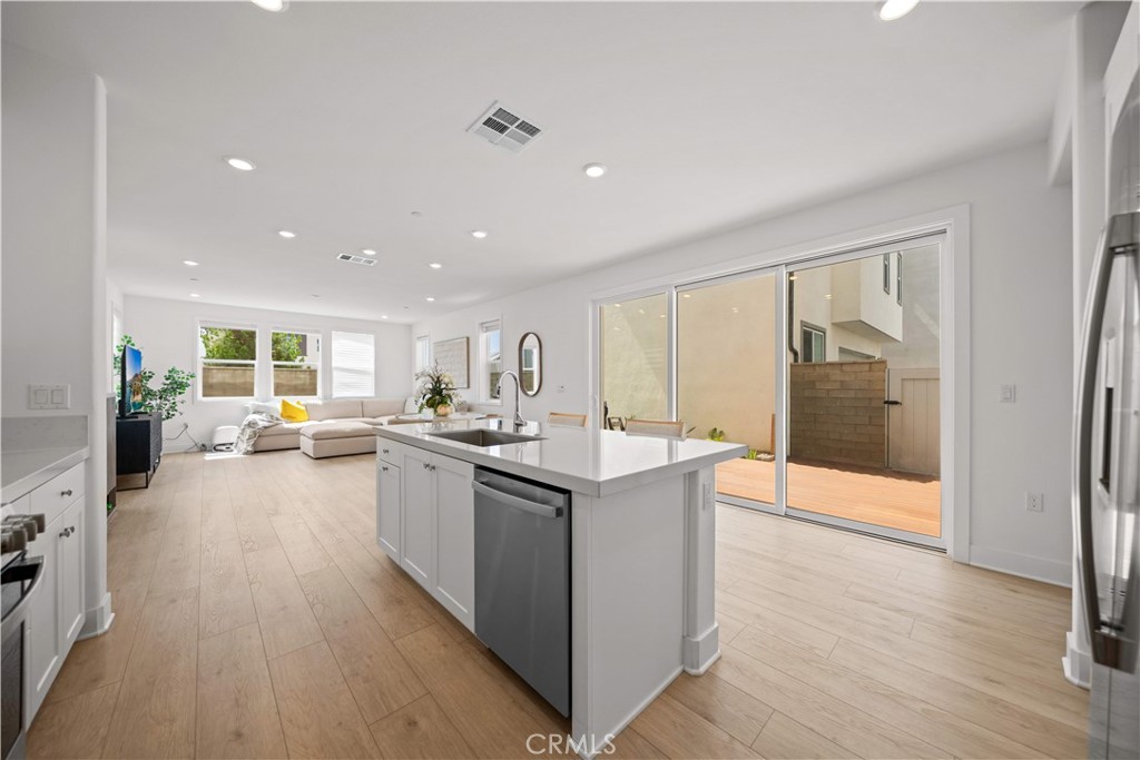 201 Yerba Property Photo 11