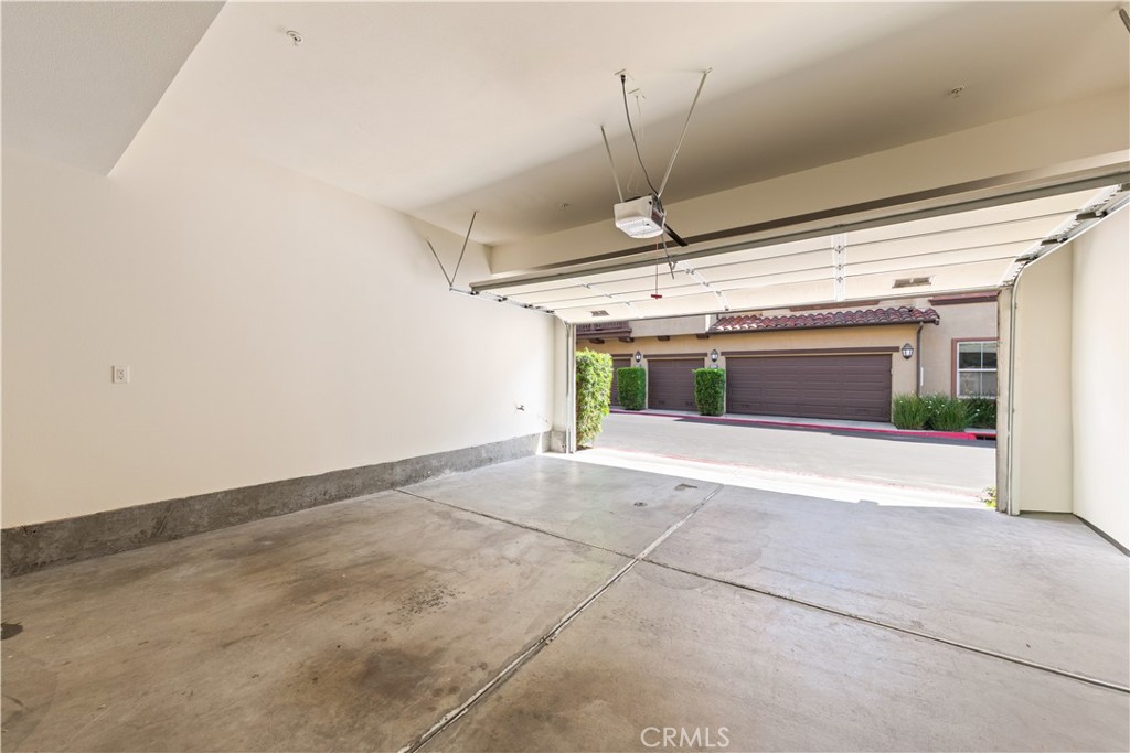 141 Danbrook Property Photo 38