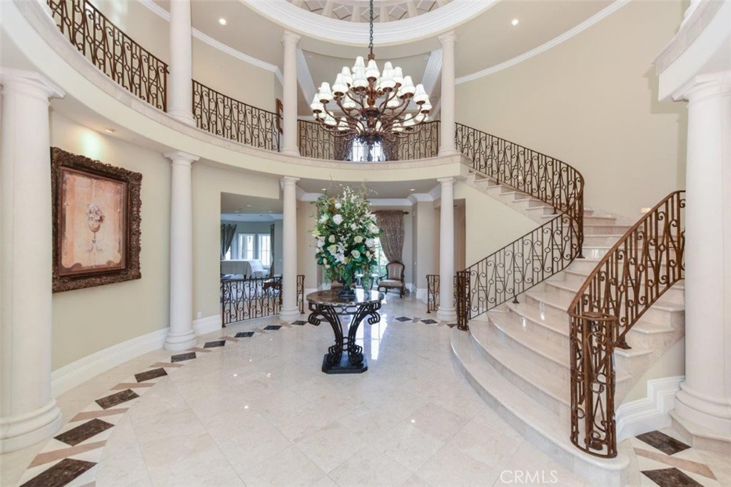 11 Skyridge Property Photo 4