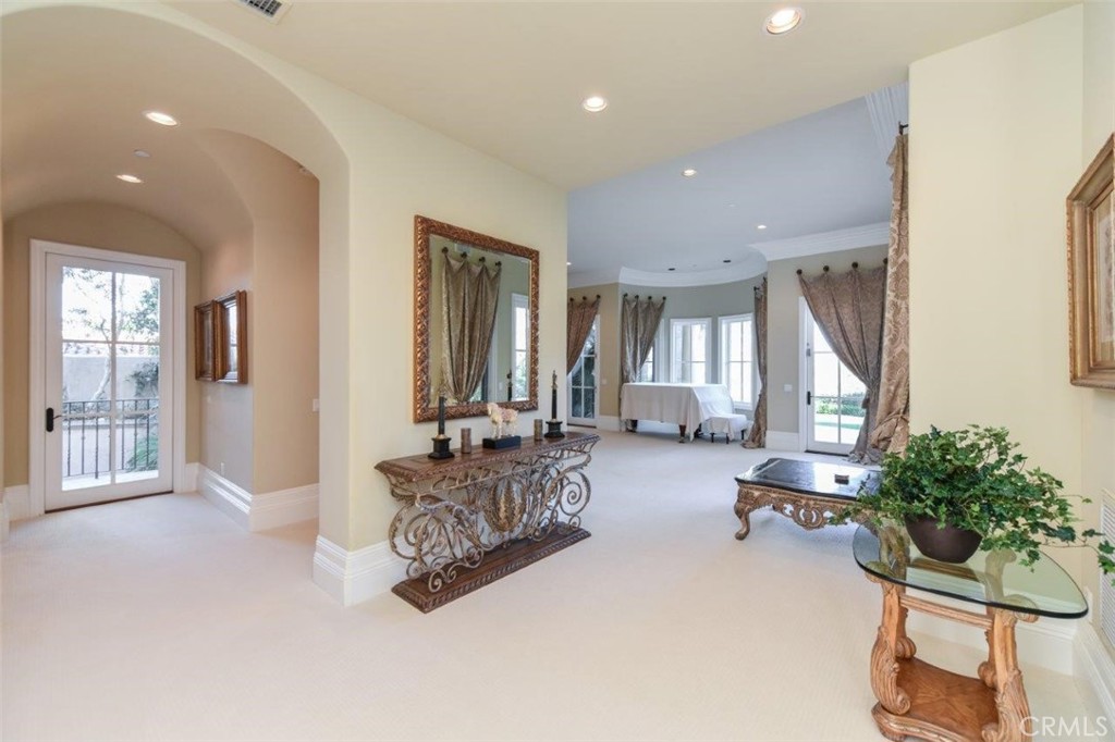 11 Skyridge Property Photo 8