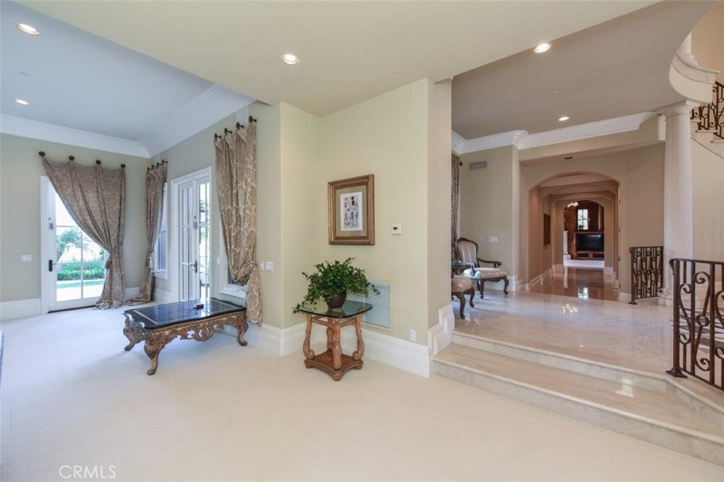11 Skyridge Property Photo 9