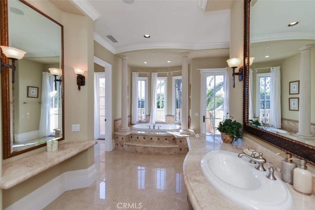 11 Skyridge Property Photo 50