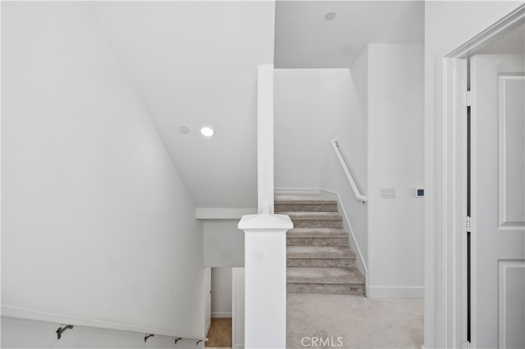 208 Yerba Property Photo 15