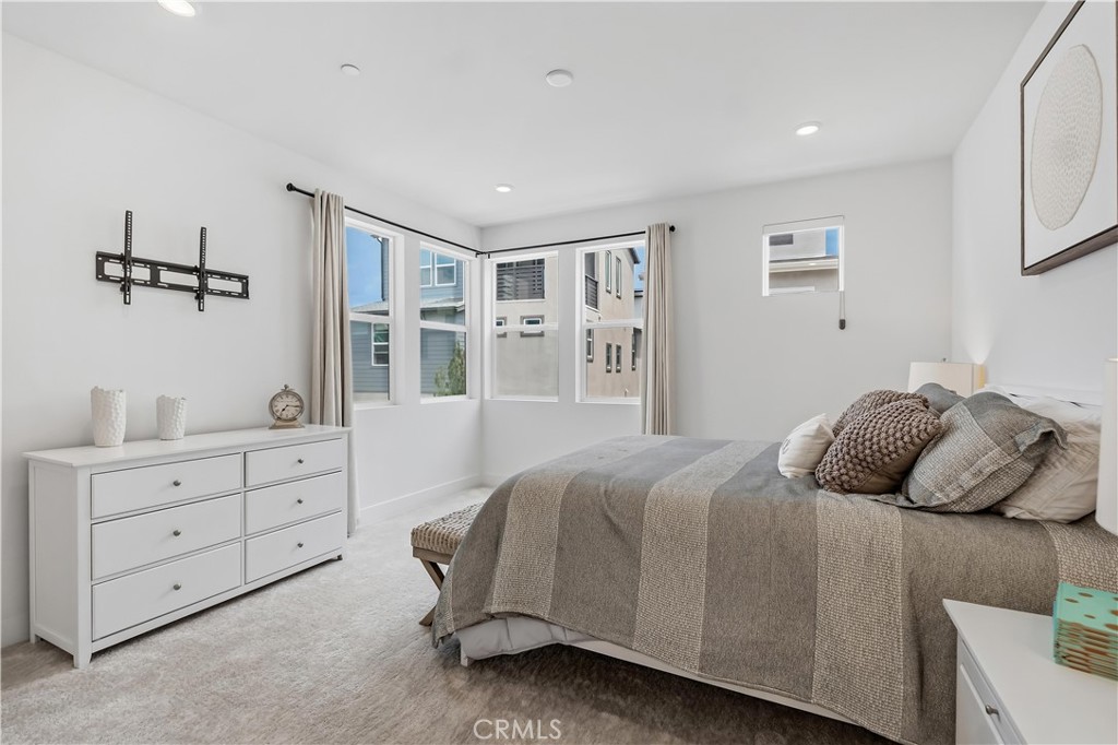 208 Yerba Property Photo 24