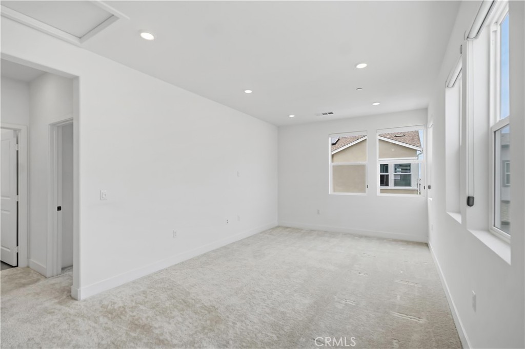 208 Yerba Property Photo 34