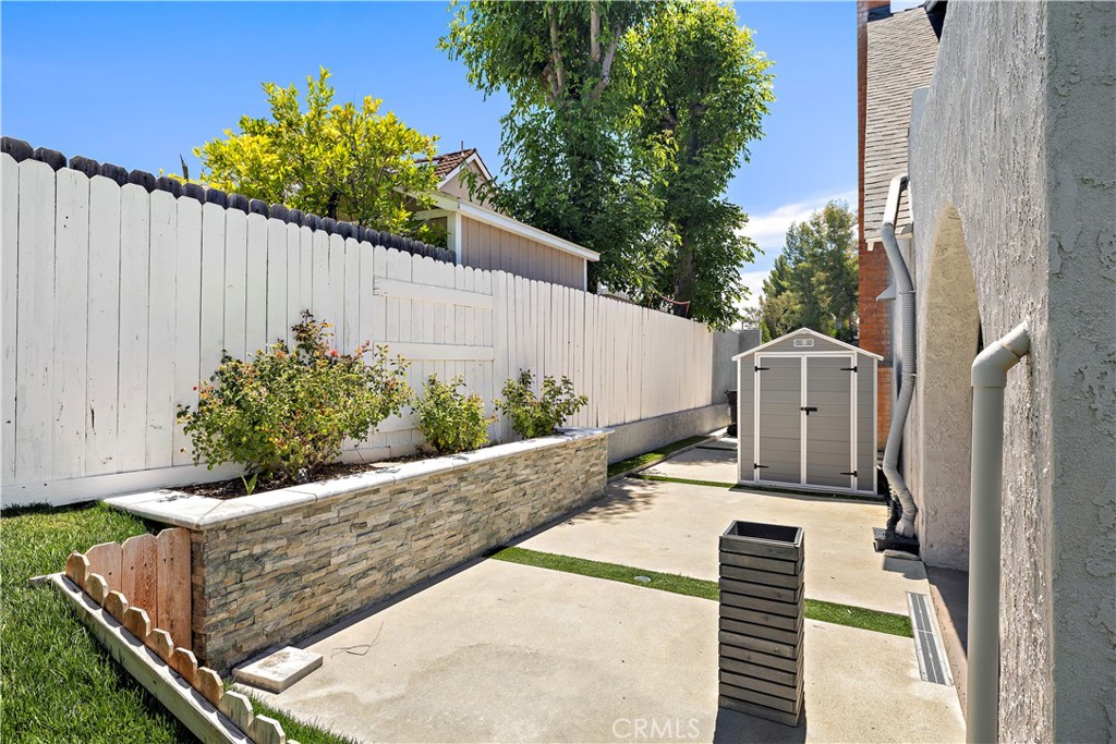 24861 Spadra Lane Property Photo 27