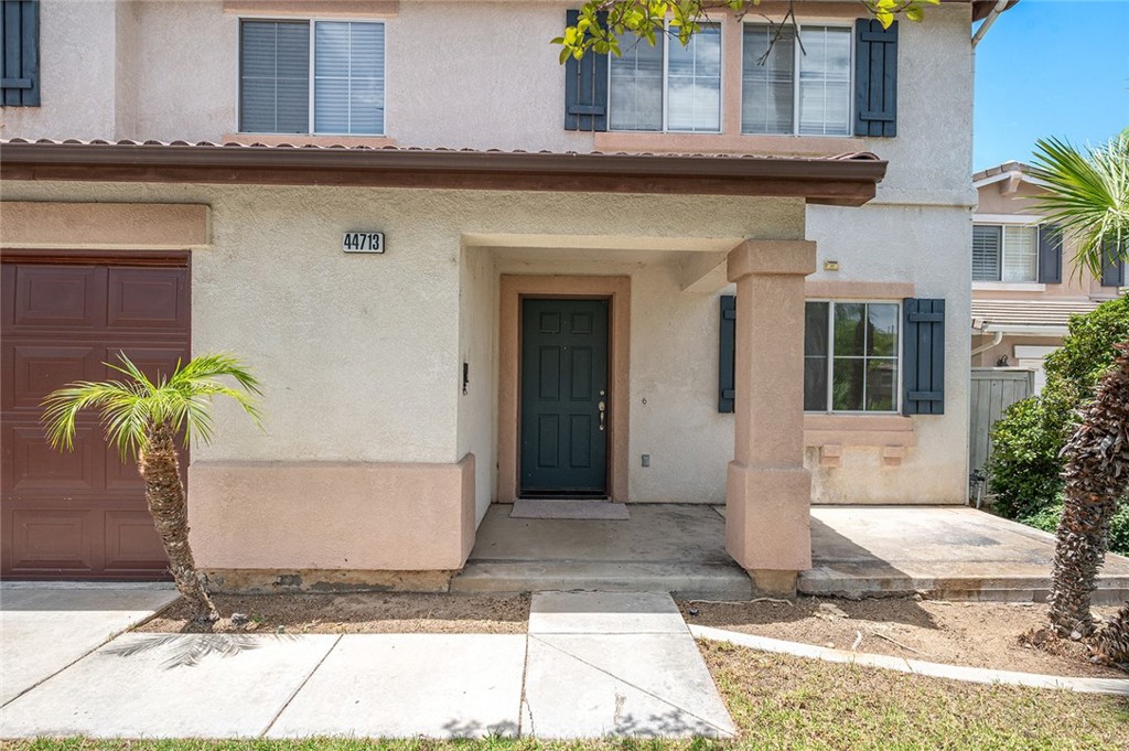 44713 Longfellow Avenue Property Photo 4