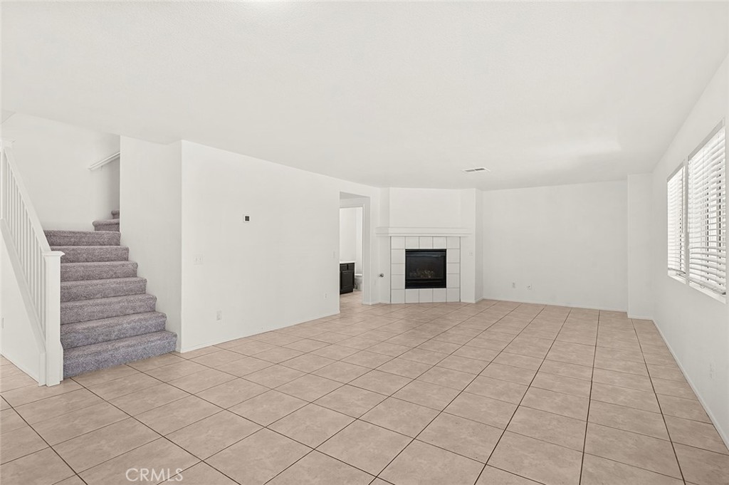 44713 Longfellow Avenue Property Photo 15
