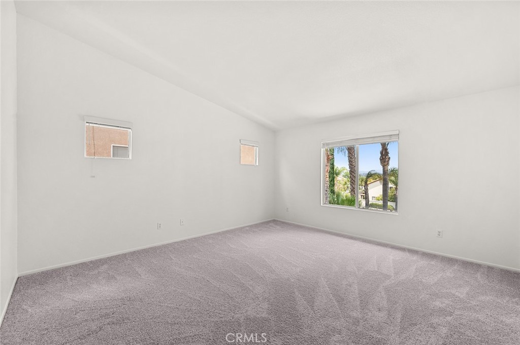 44713 Longfellow Avenue Property Photo 20