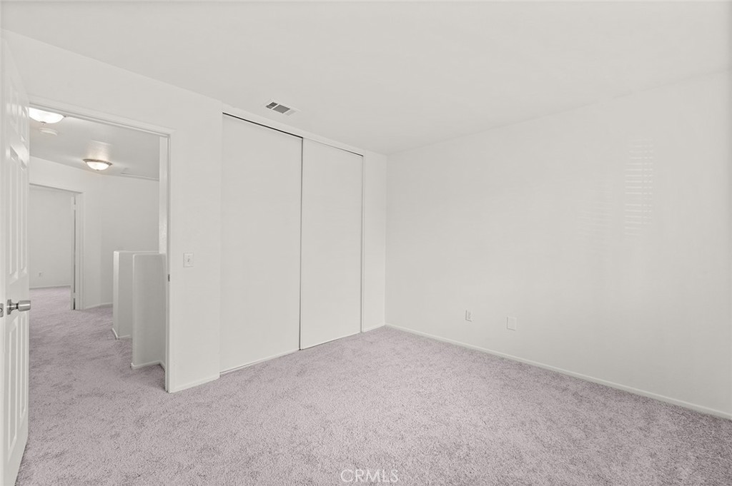 44713 Longfellow Avenue Property Photo 31