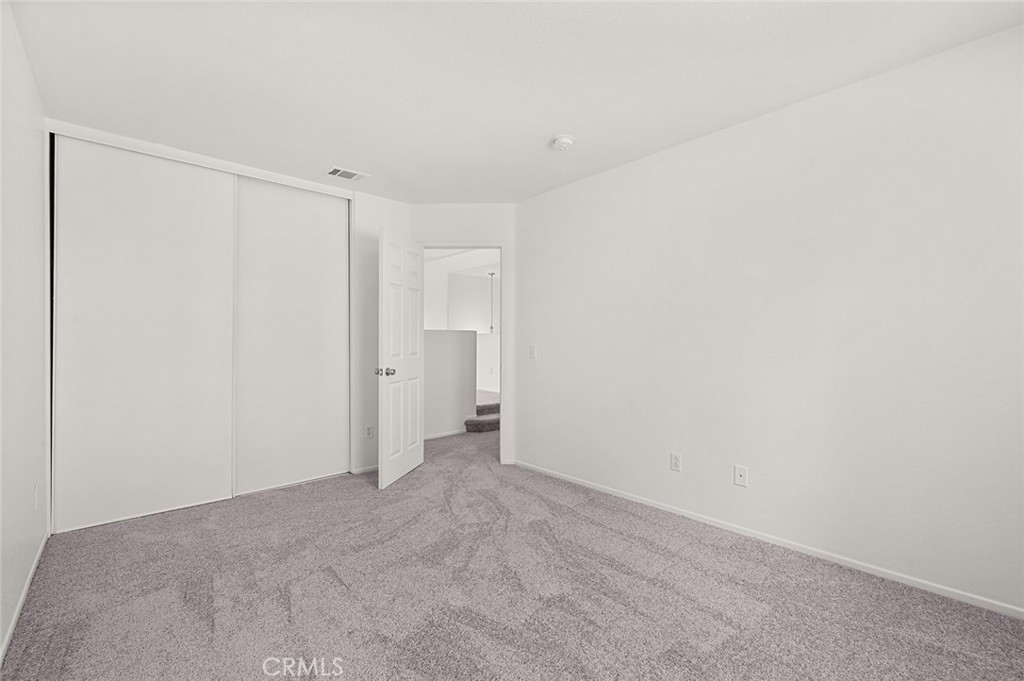 44713 Longfellow Avenue Property Photo 34