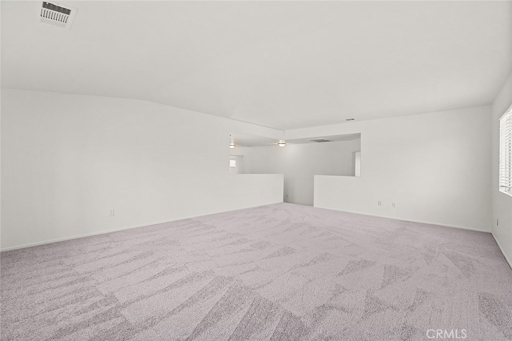 44713 Longfellow Avenue Property Photo 37