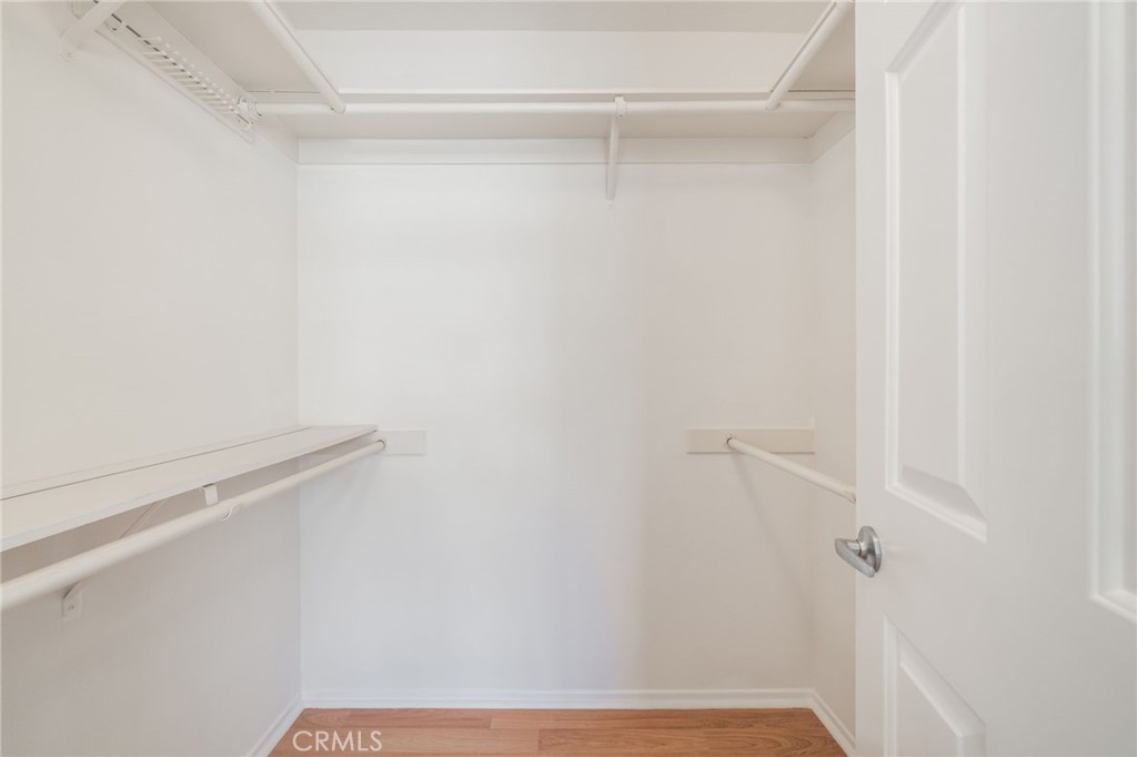 201 California Court Property Photo 20