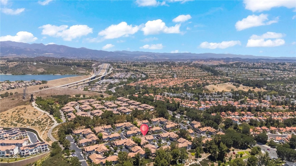 201 California Court Property Photo 43