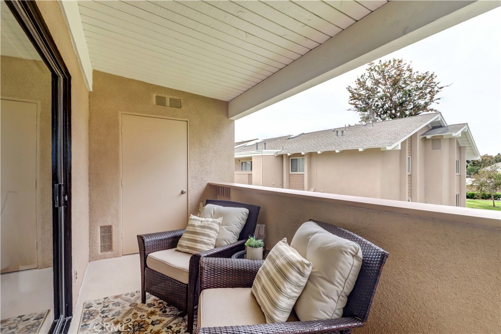 8877 Lauderdale Court 210-g Property Photo 10