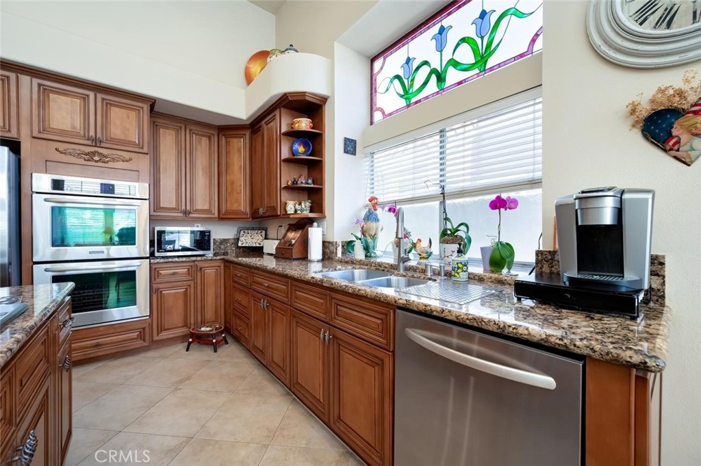 21488 Miramar Property Photo 7