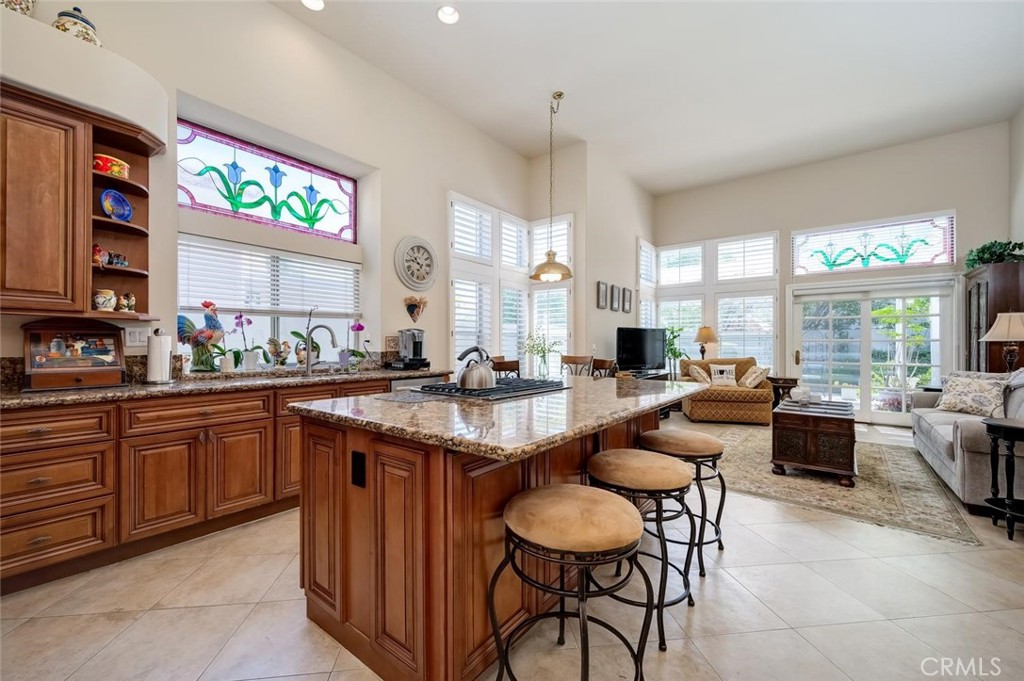 21488 Miramar Property Photo 8