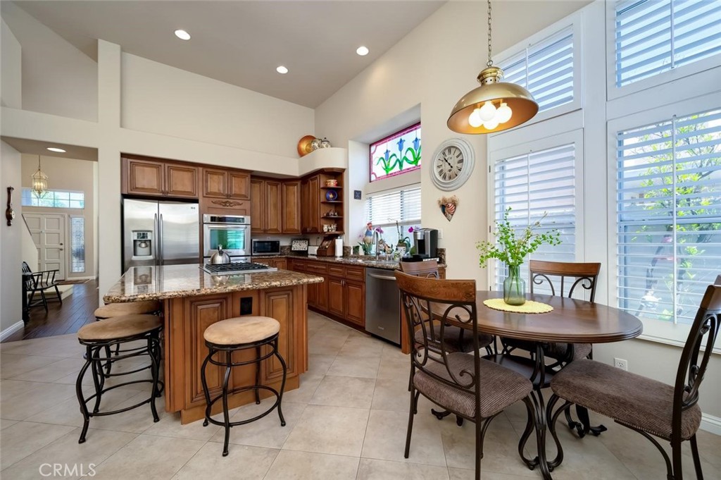 21488 Miramar Property Photo 9
